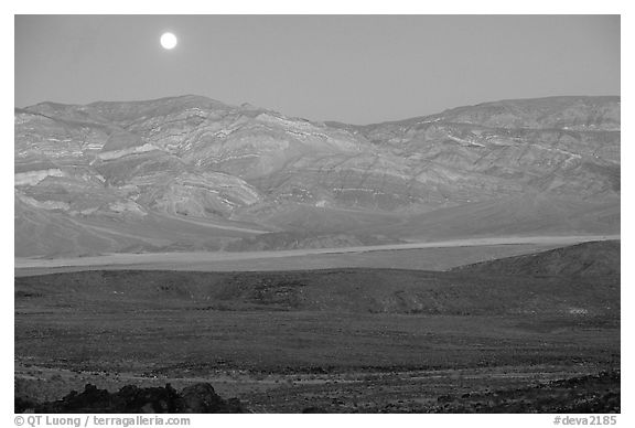 Moonrise over the Panamint range. Death Valley National Park, California, USA.