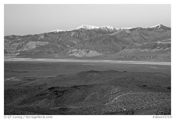 Panamint Valley and Panamint Range, dusk. Death Valley National Park, California, USA.