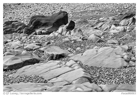Slabs and pebbles on beach, Schoodic Peninsula. Acadia National Park (black and white)