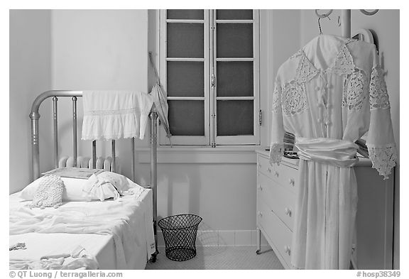 Ladies private room. Hot Springs National Park (black and white)