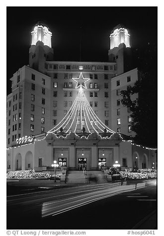 Arlington Hotel at night with Christmas lights. Hot Springs, Arkansas, USA (black and white)