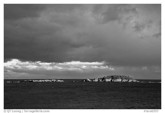 Islands of the Isle Royale archipelago. Isle Royale National Park (black and white)