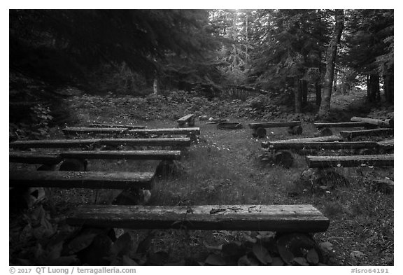 Amphitheater, Rock Harbor. Isle Royale National Park (black and white)