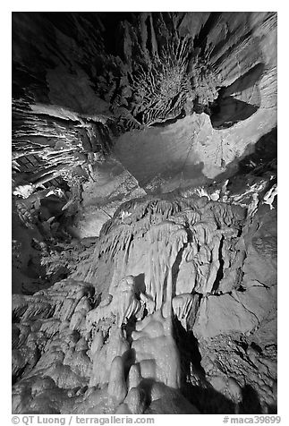 Looking up flowstone, Frozen Niagara. Mammoth Cave National Park, Kentucky, USA.