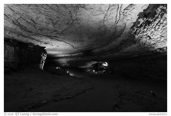 Large corridor near historic entrance. Mammoth Cave National Park (black and white)