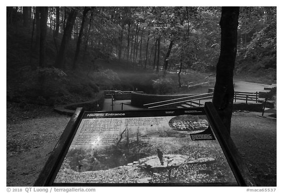 Historic entrance interpretive sign. Mammoth Cave National Park (black and white)