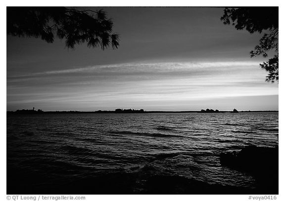 Sunrise, Kabetogama lake near Woodenfrog. Voyageurs National Park, Minnesota, USA.