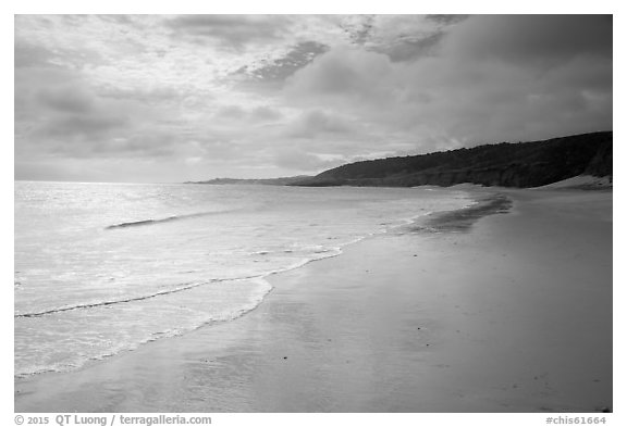 Water Canyon Beach, Santa Rosa Island. Channel Islands National Park (black and white)