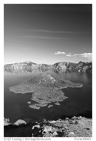 Skell Channel and Wizard Island. Crater Lake National Park (black and white)