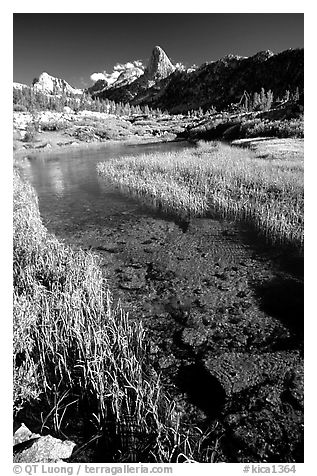 Stream and Finn Dome. Kings Canyon National Park (black and white)