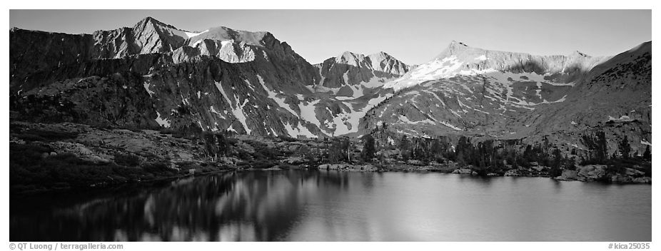 Last last over peaks and reflections. Kings Canyon  National Park (black and white)