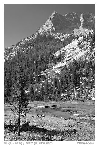 The Citadel rising above Le Conte Canyon. Kings Canyon National Park, California, USA.