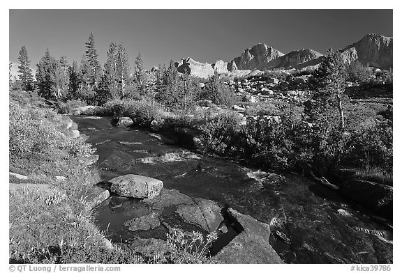 Stream and Mt Giraud chain, Lower Dusy basin. Kings Canyon National Park (black and white)