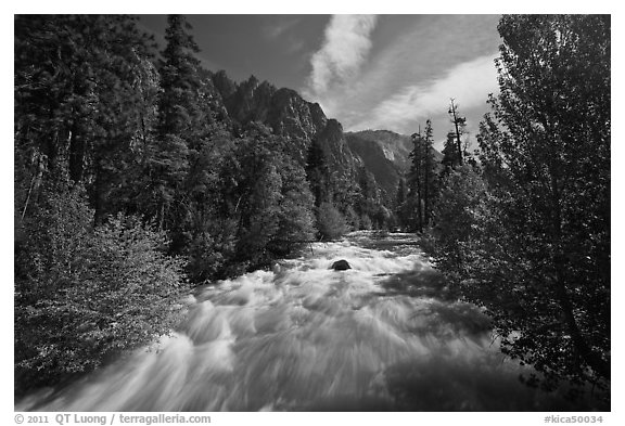 South Forks of the Kings River flowing through valley, Cedar Grove. Kings Canyon National Park (black and white)