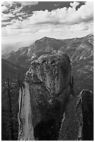 Outcrops and canyon of the Kings river. Kings Canyon National Park, California, USA. (black and white)