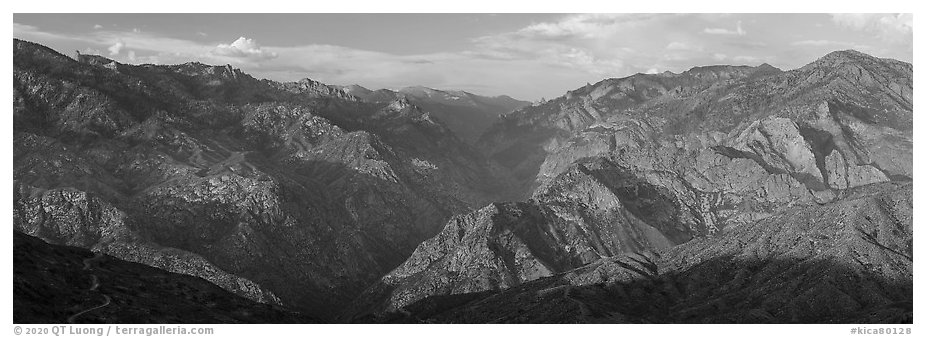 Kings River Gorge, sunset. Kings Canyon National Park, California, USA.