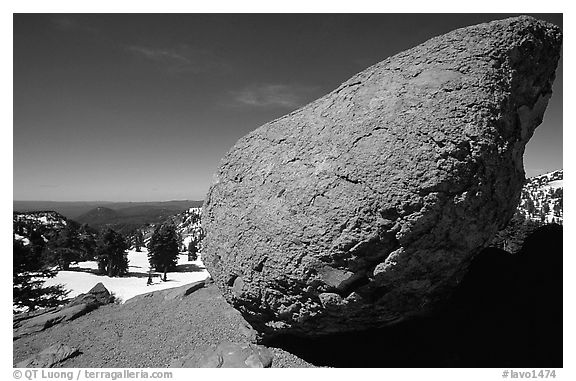 Glacial erratic rock. Lassen Volcanic National Park, California, USA.