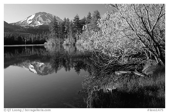 Manzanita lake and Mount Lassen in spring, morning. Lassen Volcanic National Park, California, USA.