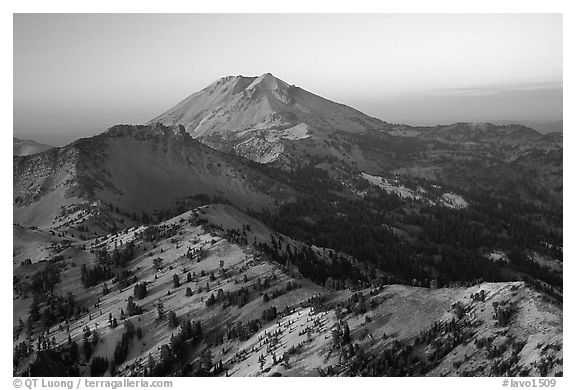 Lassen Peak ridge at sunset. Lassen Volcanic National Park, California, USA.