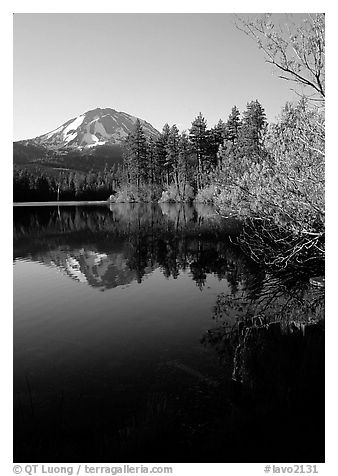 Manzanita lake and Mount Lassen in spring, morning. Lassen Volcanic National Park, California, USA.