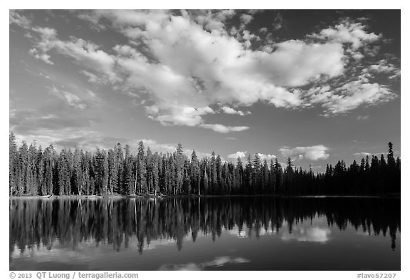 Summit Lake. Lassen Volcanic National Park (black and white)