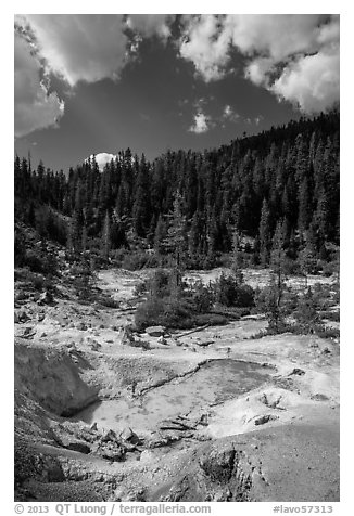 Devils Kitchen hydrothermal area. Lassen Volcanic National Park (black and white)