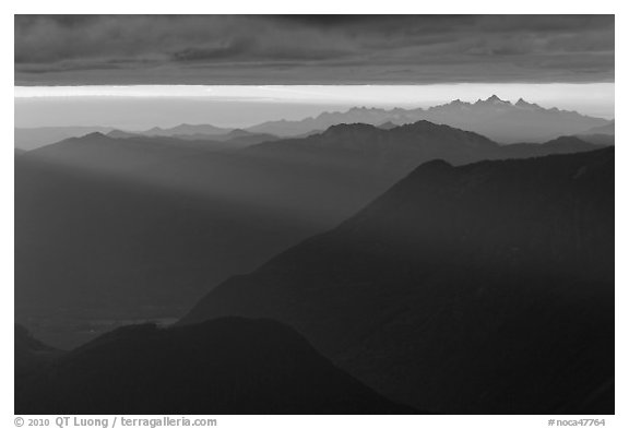 Layered ridges at sunset, North Cascades National Park. Washington, USA.