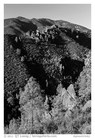 Gabilan Mountains dotted with rock pinnacles. Pinnacles National Park, California, USA.