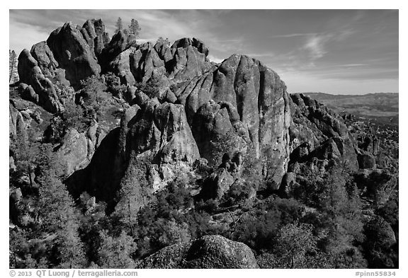 Cliffs and pinnacles. Pinnacles National Park (black and white)