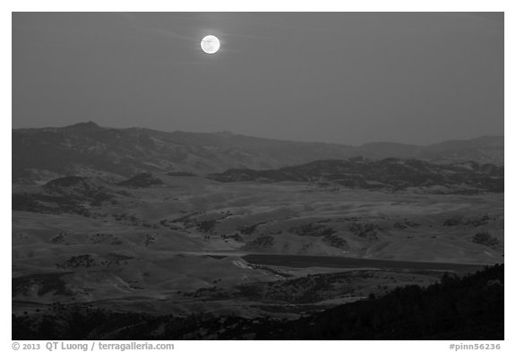 Moon and distant hills from North Chalone Peak. Pinnacles National Park, California, USA.