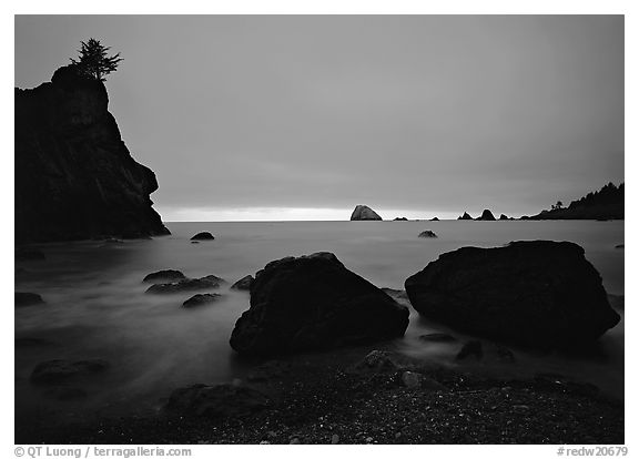 Rocks and seastacks, cloudy sunset, Hidden Beach. Redwood National Park (black and white)