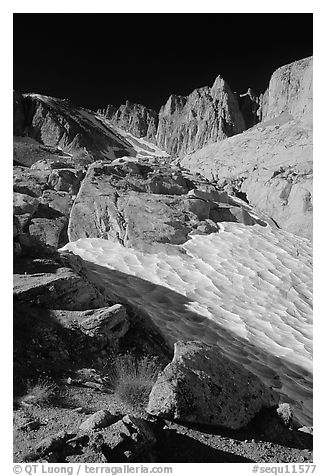 Neve and Keeler Needle. Sequoia National Park, California, USA.