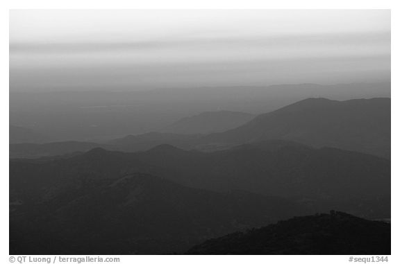 Receding ridge lines of  foothills at sunset. Sequoia National Park, California, USA.