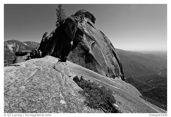 Moro Rock with hikers on path. Sequoia National Park (black and white)