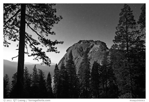 Moro Rock at night. Sequoia National Park, California, USA.