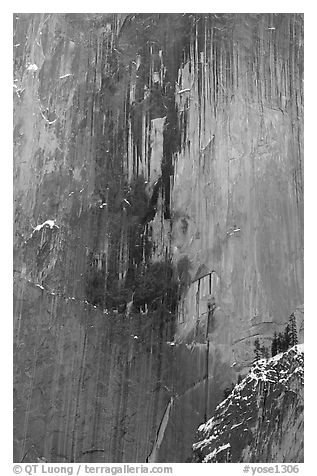 Northwest face of Half-Dome, winter sunset. Yosemite National Park (black and white)