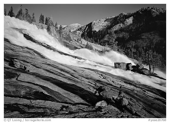 Waterwheels Fall of the Tuolumne River, late afternoon. Yosemite National Park (black and white)