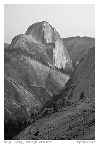 Half-Dome from Olmstedt Point, sunset. Yosemite National Park, California, USA.