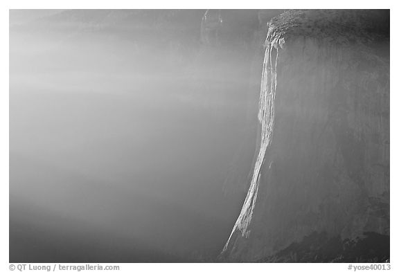 El Capitan, hazy late afternoon. Yosemite National Park, California, USA.