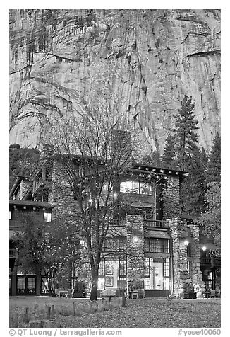 Historic Ahwahnee lodge at dusk. Yosemite National Park (black and white)