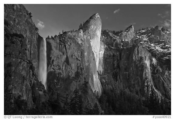 Bridalveil falls and Leaning Tower, sunset. Yosemite National Park, California, USA.