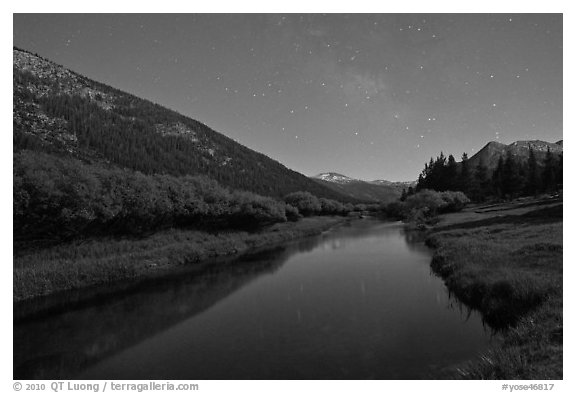 Stars above Lyell Canyon and Tuolumne River. Yosemite National Park, California, USA.