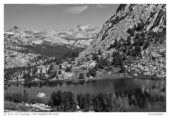 Choo-choo ridge, Vogelsang Lake, and Fletcher Peak buttress. Yosemite National Park (black and white)