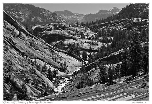 Upper Merced River Canyon view, morning. Yosemite National Park (black and white)