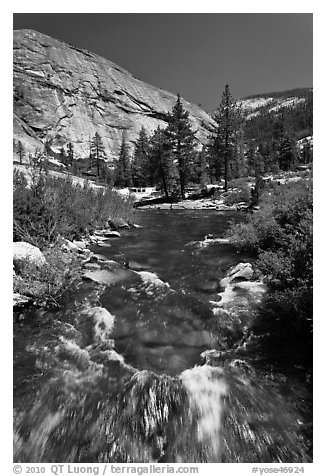 Merced River, Upper Merced River Canyon. Yosemite National Park (black and white)