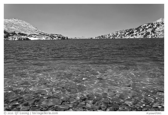 Rocks underneath water, McCabe Pass. Yosemite National Park (black and white)