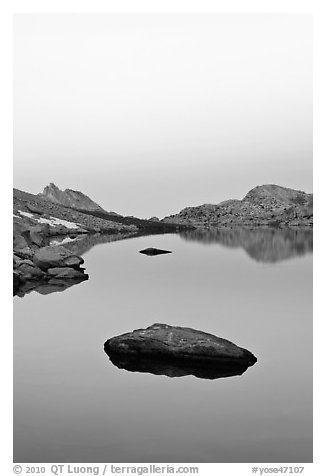 Stone in Roosevelt Lake, dawn. Yosemite National Park (black and white)