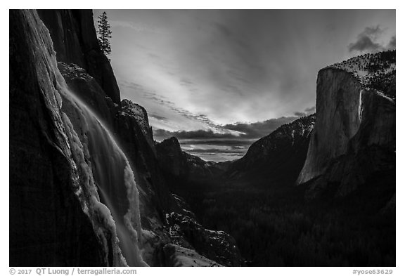 Seasonal waterfall, Yosemite Valley, and Horsetail Fall firefall. Yosemite National Park (black and white)