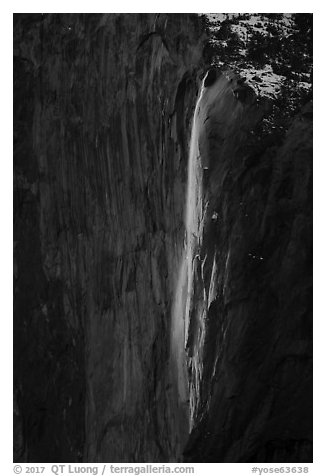 Horsetail Fall natural firefall. Yosemite National Park (black and white)