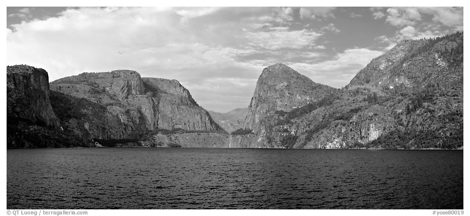 Hetch Hetchy. Yosemite National Park, California, USA.